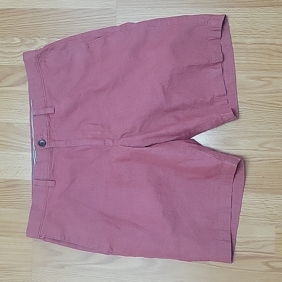 Banana Republic size 34 flat front chico shorts - Picture 1 of 6